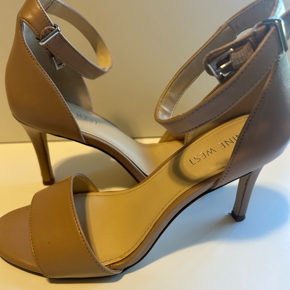Nine West heels size 6.5 - Picture 5 of 6